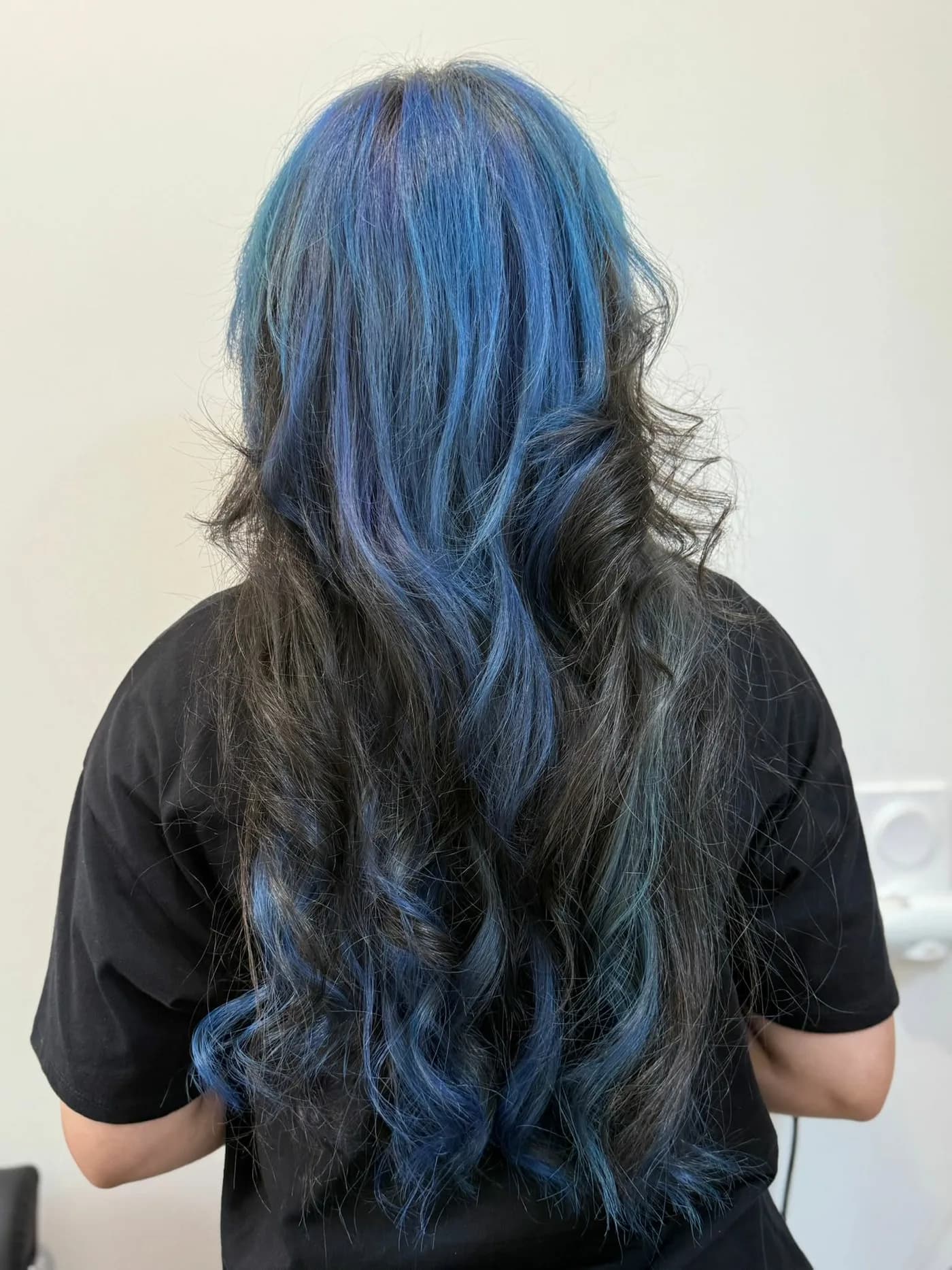 Coloration et mèches subtiles — Salon Estelly